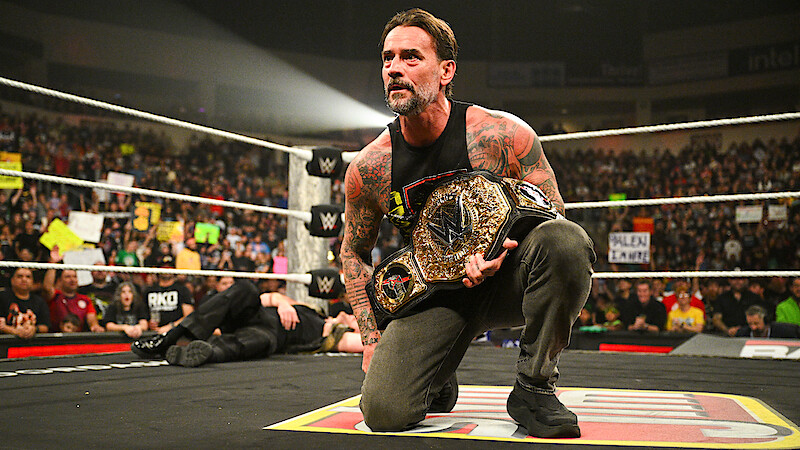 CM Punk fizikai átalakulása – hát hogy néz ki ez…